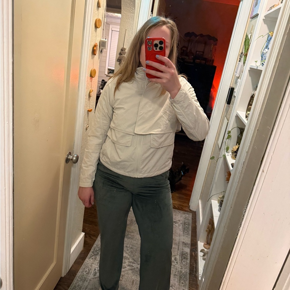 Lululemon rain jacket - image 6